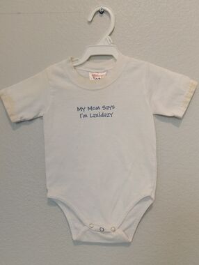Hanes White Baby Bodysuit with Blue Text 6 Months